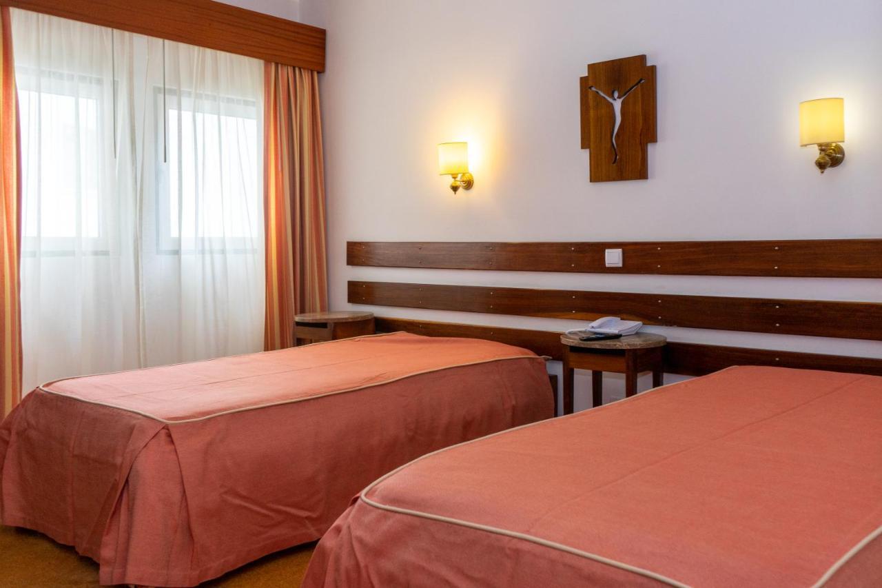 Hotel Irmas Dominicanas - Fatima By Flagworld Hotels Экстерьер фото